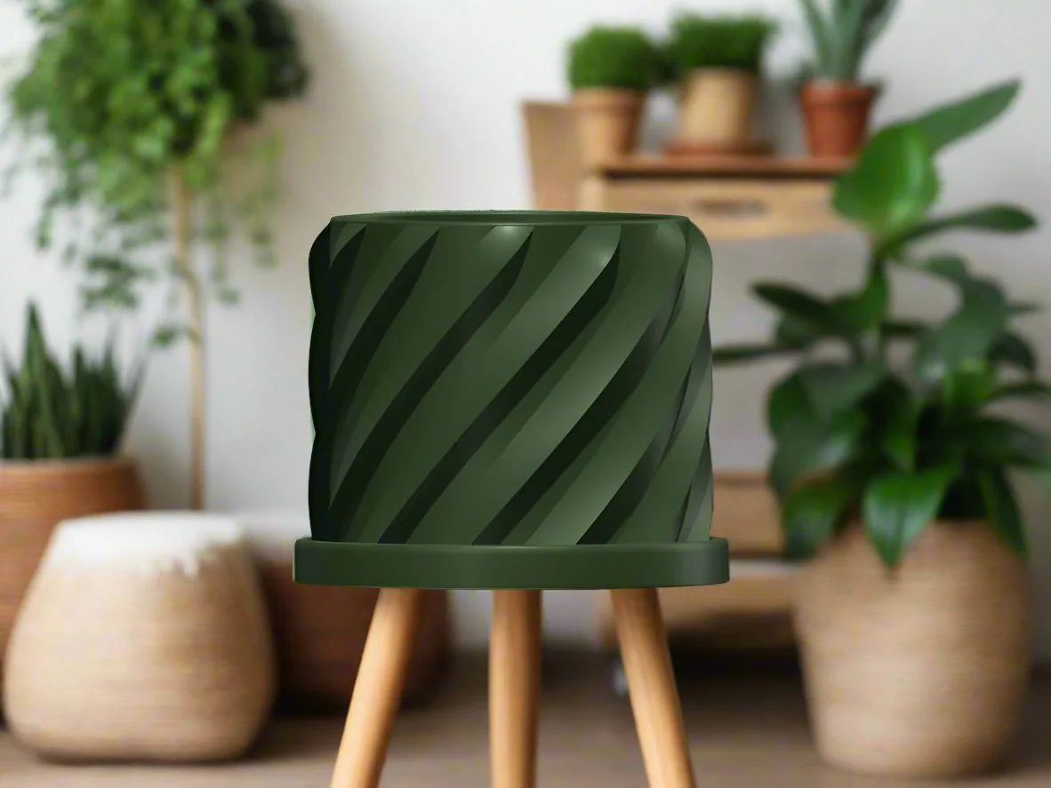 Thicc Spiral Plant Pot - Image 8